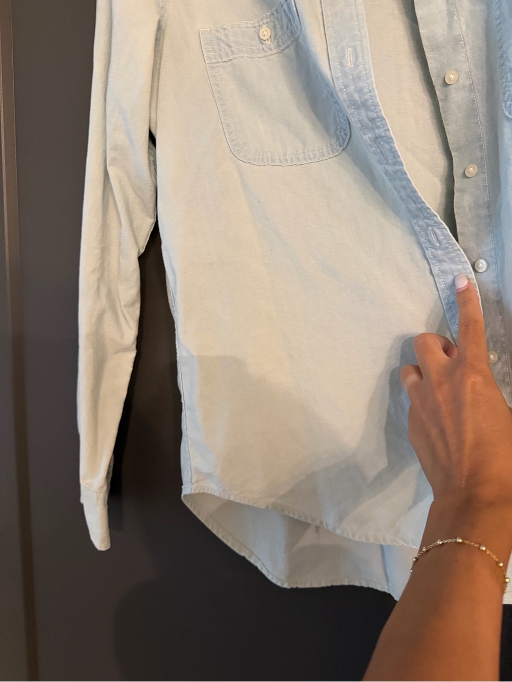 Lauren Ralph Lauren Light Blue Women’s Button-Down Shirt size Medium - Picture 5 of 6